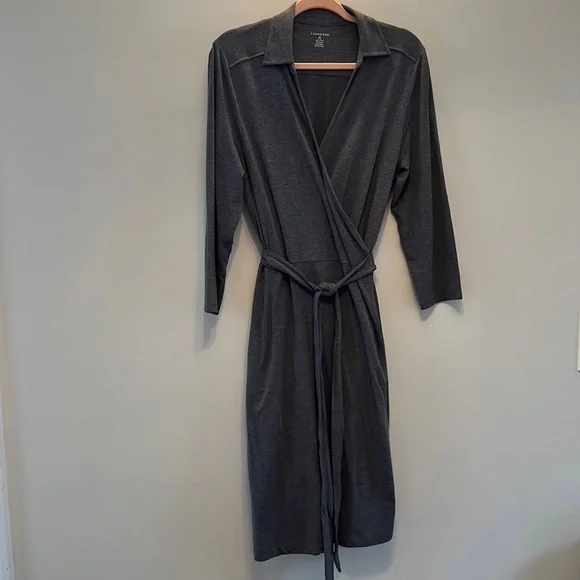 grey jersey wrap dress Tigress Glacier Grey Organic Dress I Long Sleeve Wrap Dress M main image 1